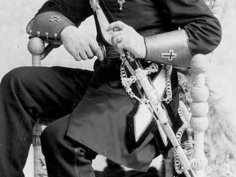 Antique Cult �G�݁A1890�N��A�t���[���[�\���A�C���~�i�e�B�[�A�e���v���R�m�c�̃L�[�z���_�[