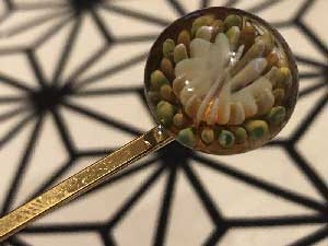 麻覇王 マホオ ファナヘアピン O-477 Pyrex Glass を使用したアートガラスのアクセサリー