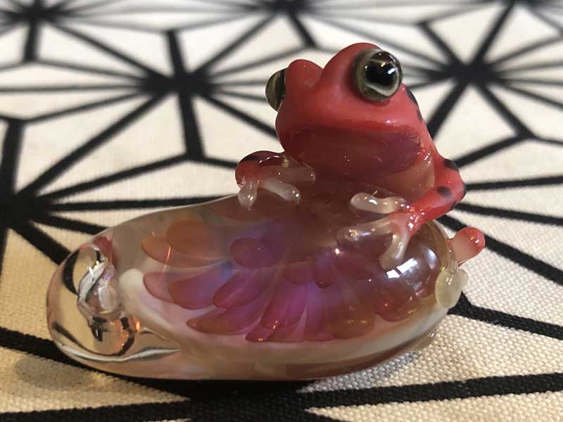 ���e�� �}�z�I Frog �^ x �t�@�i �y���_���g N-2912 �R�t�� Pyrex Glass ���g�p�����A�[�g�K���X�̃l�b�N���X