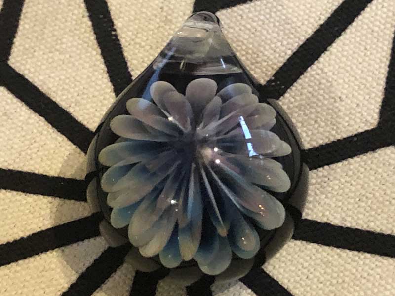 ���e�� �}�z�I �t�@�i �y���_���g N-2874 �R�t�� Pyrex Glass ���g�p�����A�[�g�K���X�̃l�b�N���X