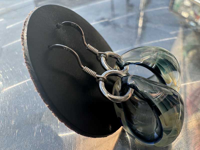 ���e�� �}�z�I �t�@�i�s�A�X O-536 Pyrex Glass & silver ���g�p�����A�[�g�K���X�̃s�A�X �A�N�Z�T���[