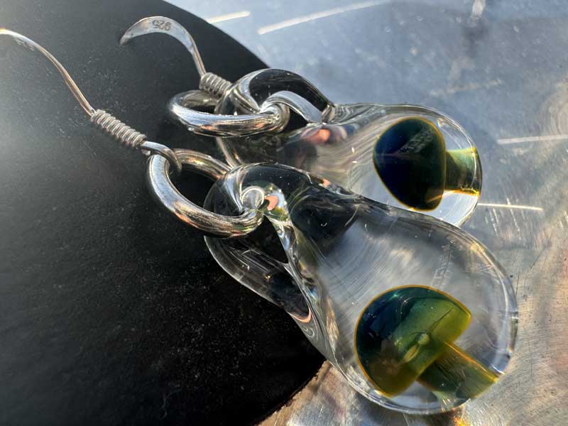 ���e�� �L�m�R�A�}�b�V�����[�� �s�A�X O-537 Pyrex Glass & silver ���g�p�����A�[�g�K���X�̃s�A�X