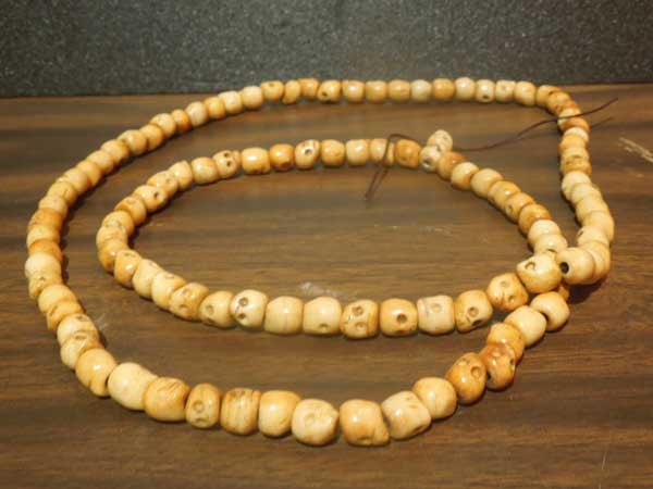 �V�i ���� Bone Skull Beads��108�� �g�p���� �X�J���̐���