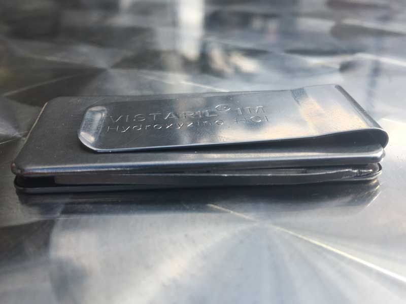 Vintage Perfume Bottle�̍������money clip�A�r���e�[�W �����{�g���f�U�C���̃}�l�[�N���b�v