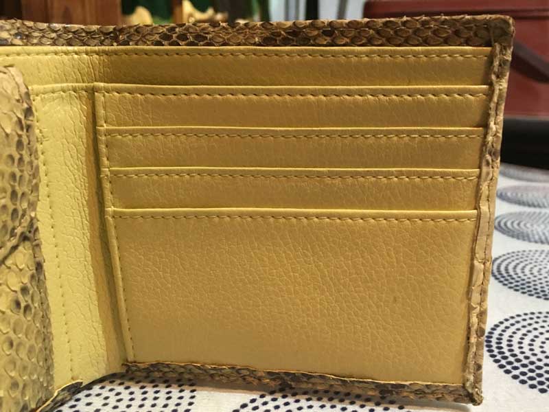 �V�i�@���g�p�@Snake Wallet�A1���v �֊v�̃V���[�g�����b�g �p�C�\���@�܍��z