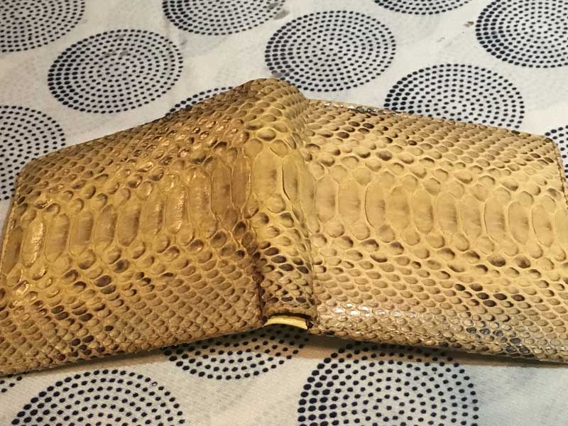 �V�i�@���g�p�@Snake Wallet�A1���v �֊v�̃V���[�g�����b�g �p�C�\���@�܍��z