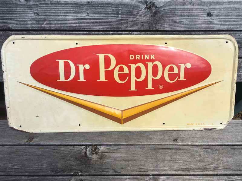 Vintage 1960's Dr.Pepper 60年代 ドクターペッパーヴィンテージのホーロー製、ブリキの看板