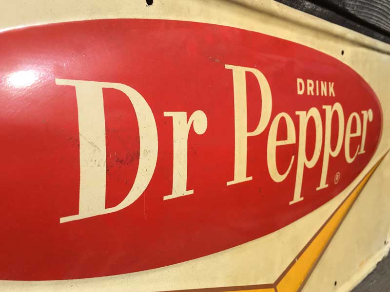 Vintage 1960's Dr.Pepper 60�N�� �h�N�^�[�y�b�p�[���B���e�[�W�̃z�[���[���A�u���L�̊Ŕ�