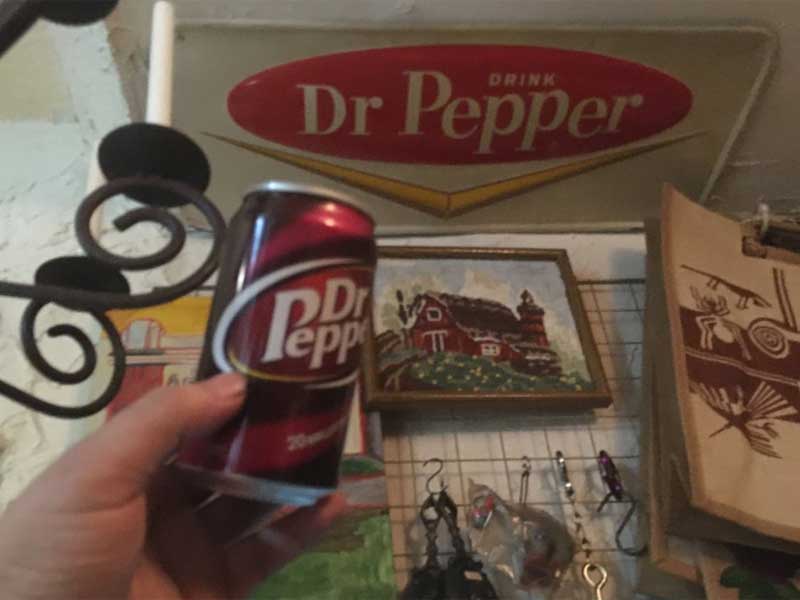 Vintage 1960's Dr.Pepper 60年代 ドクターペッパーヴィンテージのホーロー製、ブリキの看板