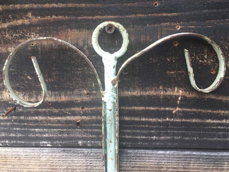 Vintage Used Iron Cross、ビンテージ アイアンクロスのウォールデコ