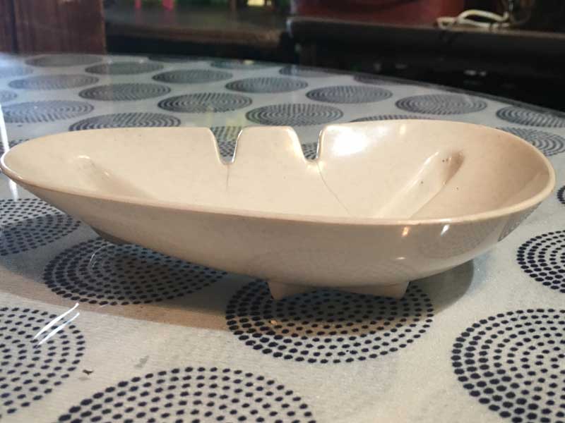 Antique�AVintage kage Lamagnc Ashtray �r���e�[�W �����~���� �u�[�������^�̊D�M 