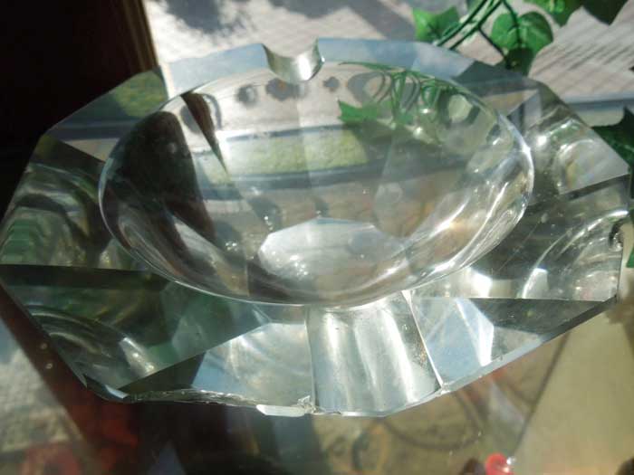 Antique 10 Square crystal Glass Junk/�A���e�B�[�N 10�p�`�̃N���X�^���K���X�̊D�M ���ꊄ��