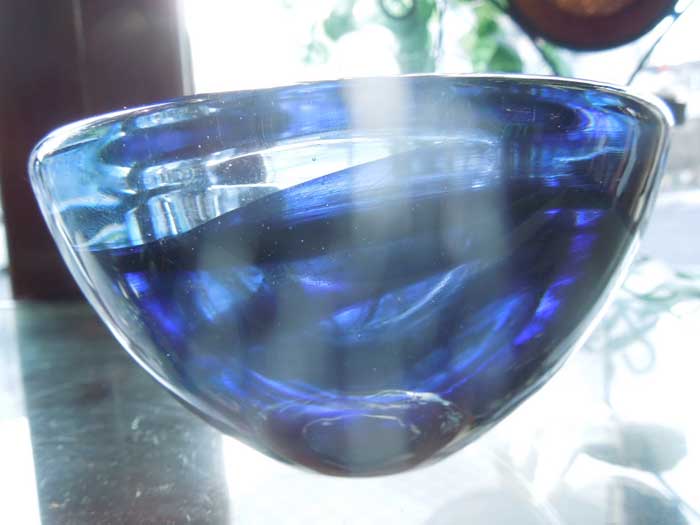 Vintage Crystal Glass Ashtray/�r���e�[�W�@�N���X�^���K���X�D�M�@Heavy Purple �L�����h���z���_�[