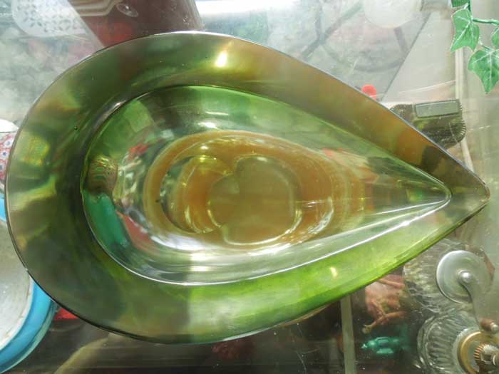 Vintage TearDrop Ashtray/�r���e�[�W�@�܌^�A���[�t�^�̃K���X���̊D�M�A�g���C