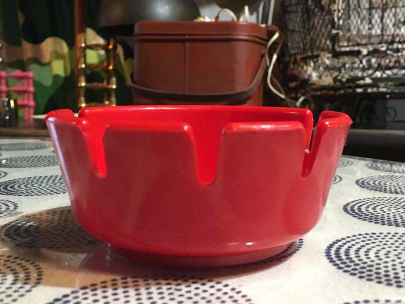 Antique�AVintage�AMelamine Ashtray �r���e�[�W �����~�����̊D�M Red