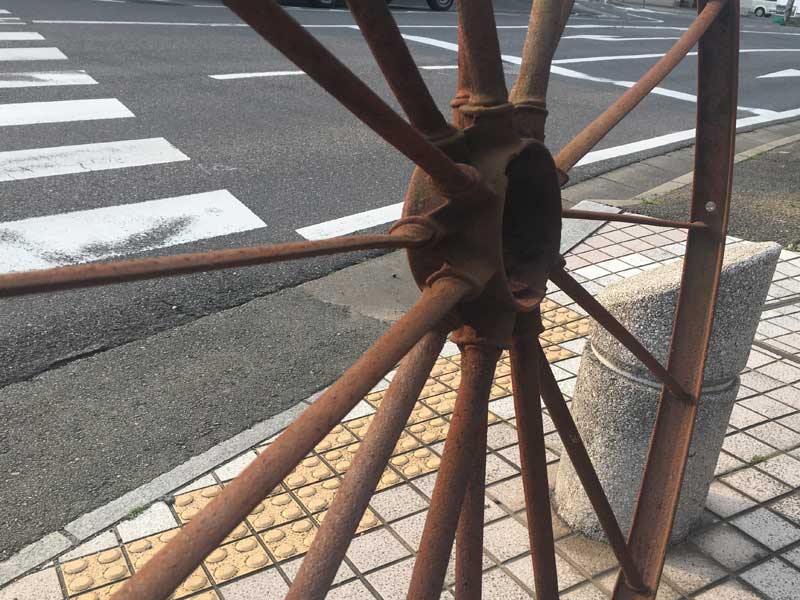 Antique Iron Big Wheel 1920�`1930�N�� �A���e�B�[�N�@������̃A�C�A���z�C���A��ԗ�