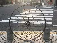 Antique Iron Big Wheel 1920～1930年台 アンティーク　超特大のアイアンホイル、大車輪