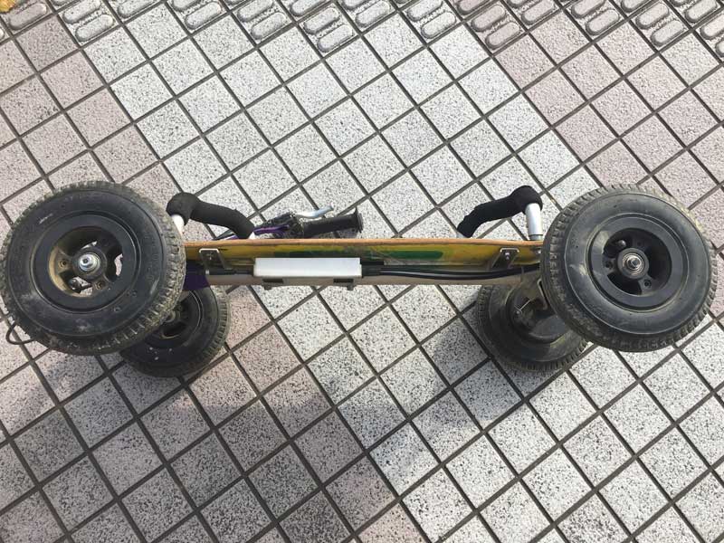 Used Off Road Skatebord 4輪 ドラムブレーキ付き オフロード スケートボード