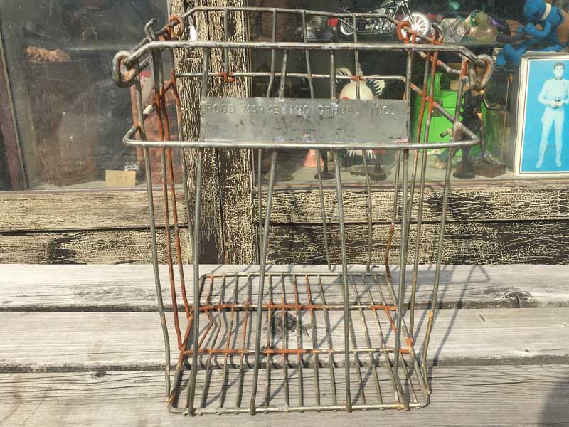 Antique Vintage Iron Busket �r���e�[�W �X�^�b�L���O�\�ȃ��^�� ���C���|���̃o�X�P�b�g�A�S���̃J�S�@