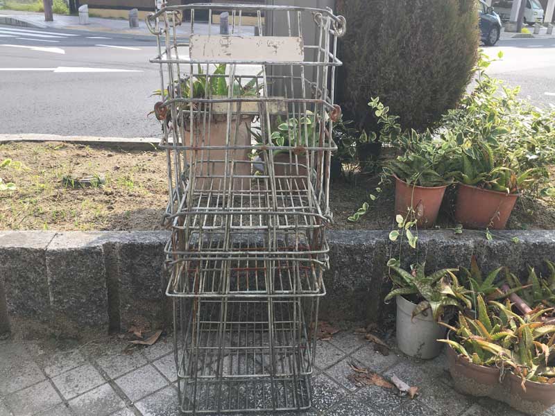 Antique Vintage Iron Busket �r���e�[�W �X�^�b�L���O�\�ȃ��^�� ���C���|���̃o�X�P�b�g�A�S���̃J�S�@