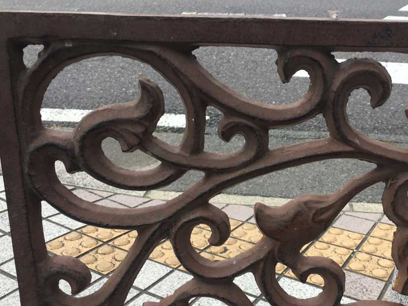 Antique�AVintage Cast Iron Entrance mat�A���e�B�[�N�A�r���e�[�W �A�C�A�������̌��փ}�b�g