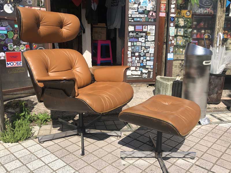 Vintage Lounge Chair & Ottoman�@�r���e�[�W ���E���W�`�F�A�@�I�b�g�}���t���Aeames�t�@���ɂ��I