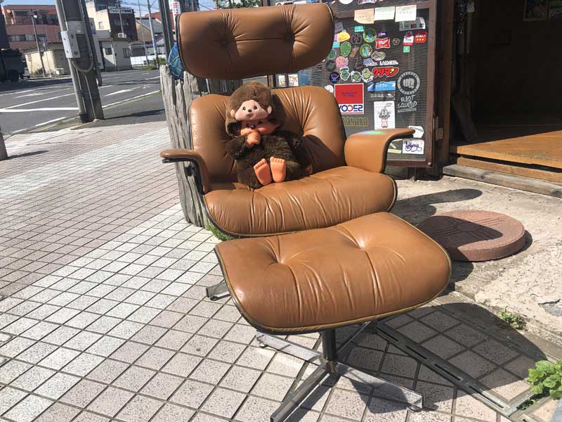 Vintage Lounge Chair & Ottoman�@�r���e�[�W ���E���W�`�F�A�@�I�b�g�}���t���Aeames�t�@���ɂ��I