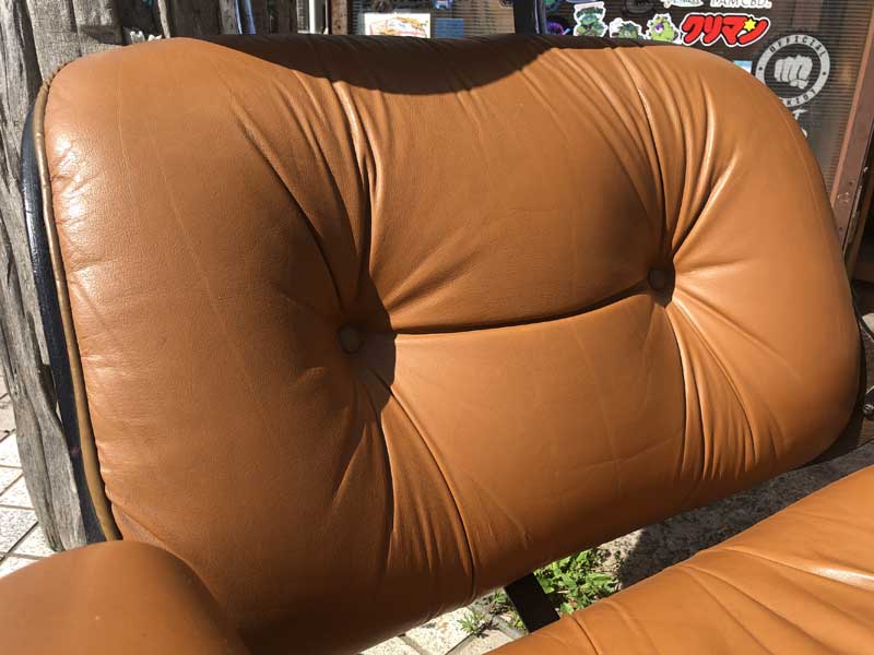 Vintage Lounge Chair & Ottoman�@�r���e�[�W ���E���W�`�F�A�@�I�b�g�}���t���Aeames�t�@���ɂ��I