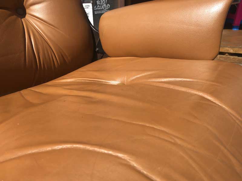 Vintage Lounge Chair & Ottoman�@�r���e�[�W ���E���W�`�F�A�@�I�b�g�}���t���Aeames�t�@���ɂ��I