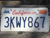 Vintage Used US Number Plate�A�����J�̃i���o�[�v���[�g California �J���t�H���j�A�B&nbsp;