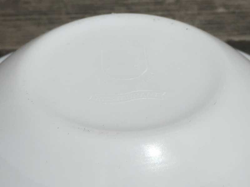 Antique�AVuntage�AUsed �t�����X�� arcopal (�A���R�p��) �~���N�K���X�̂��M 