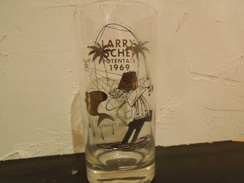 Antique 1969�N�� �t���[���[�\����Fez Hat�����Ēނ������j�̃v�����g���������O���X�A�V�����C�i�[