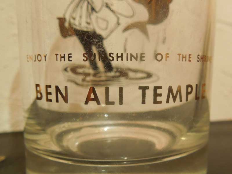 Antique 1969�N�� �t���[���[�\����Fez Hat�����Ēނ������j�̃v�����g���������O���X�A�V�����C��