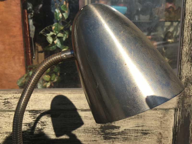 Vintage Used Table Light 首部分の角度調節が自由に出来るテーブルライト