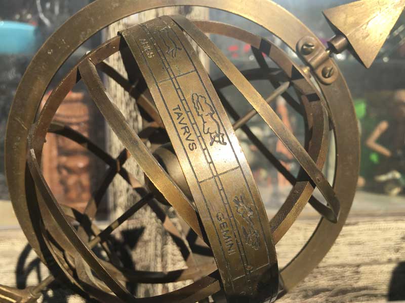 Vintage Used 真鍮製 12星座の稼働する地球儀みたいなオブジェ、12 constellation Objet