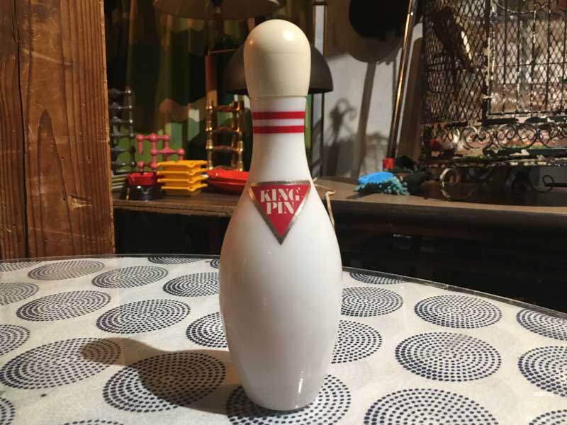 Vintage Used AVON 1960's KING PIN、エイボン キングピン ボーリングのピンのデザインの容器