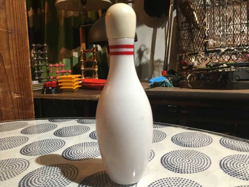 Vintage Used AVON 1960's KING PIN、エイボン キングピン ボーリングのピンのデザインの容器