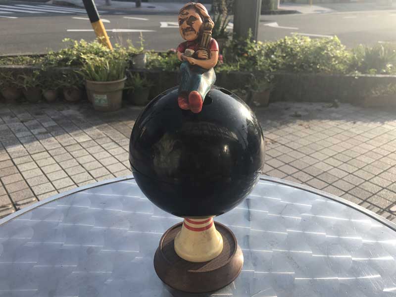 Vintage Cigarettes For Bowlers�A�r���e�[�W �{�[�����O�̋��^�V�K���b�g�z���_�[