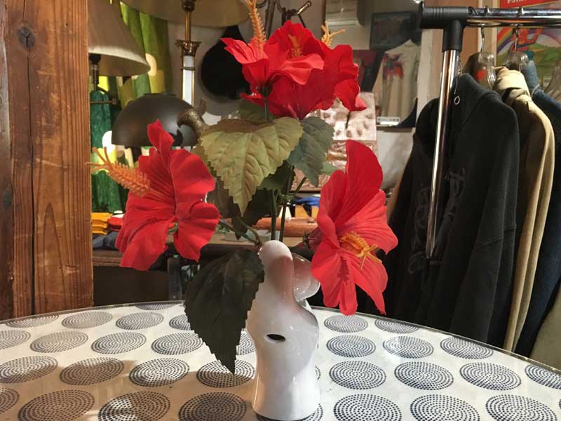 Vintage Used Hand Vase�A���퐻�̎�̉ԕr�A��̈�֑}���@���ԕt��