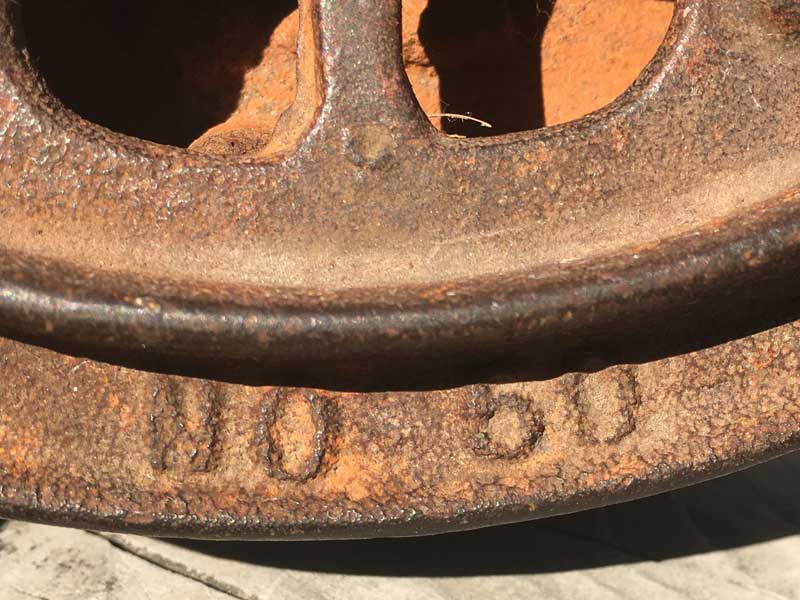 1940's Antique Used Iron Iron 1940年代 アンティーク アイアン製のアイロン、ペーパーウエイト