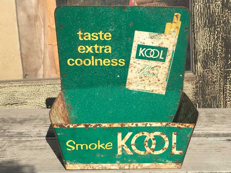 1950's Vintage Kool Tin Match Holder�@50�N�� �r���e�[�W �N�[�� �u���L�ʂ̃}�b�`�z���_�[