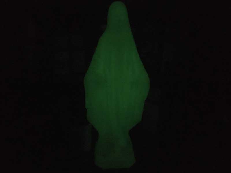 Glow in the dark Maria ���L�V�R�G�� �O���[�C���U�_�[�N �ÈłŌ���}���A�̃I�r�W�F