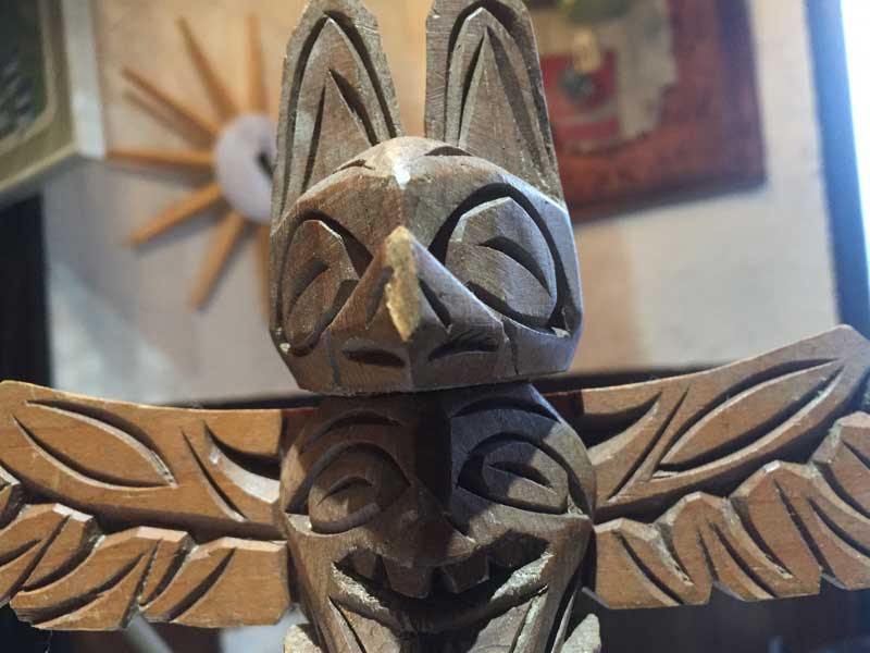 Vintage�AUsed �J�i�_ �n�C�_���̃g�[�e���|�[���̖ؐ� �I�u�W�F�AHaida Totem Pole Wood Objet