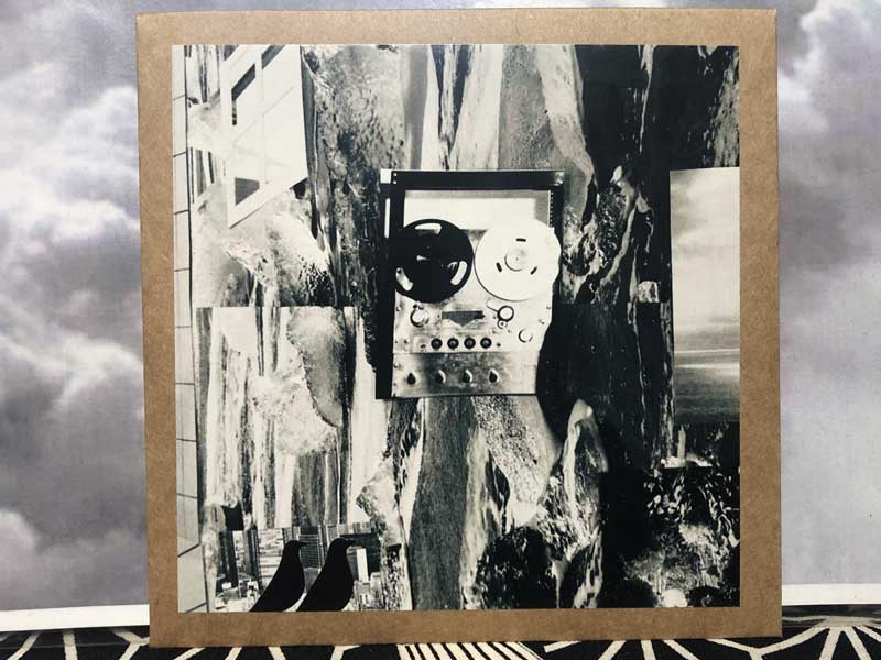 CMT/mix CD FLOWERS OF ROMANCE/�R���F���̃��R�[�h�V���b�v����̃����[�X��i