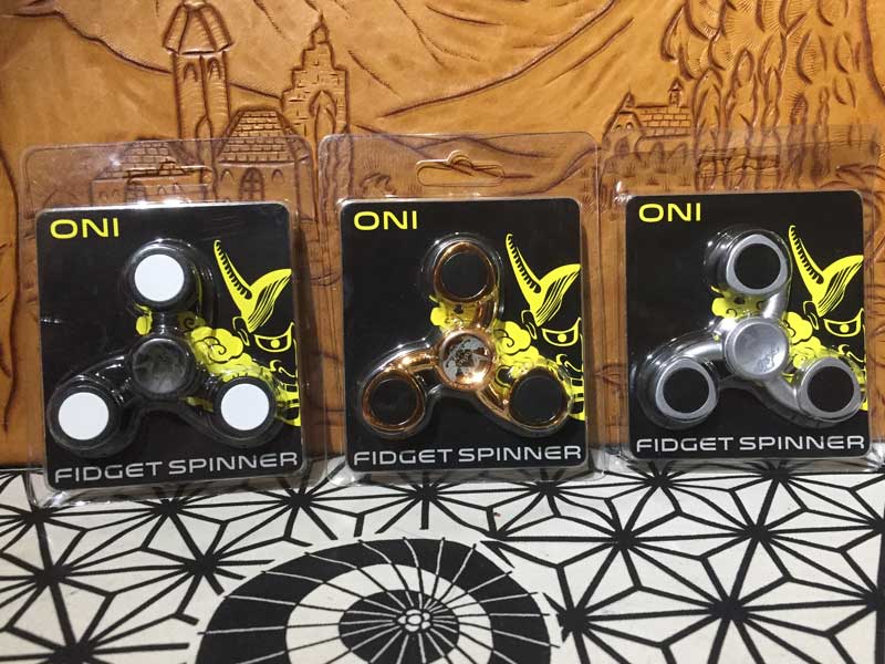 ONI EDITION FIDGET HAND SPINNER by Vapor Range �x�C�p�[�����W �n���h�X�s�i�[ �t�B�W�F�b�g�g�C