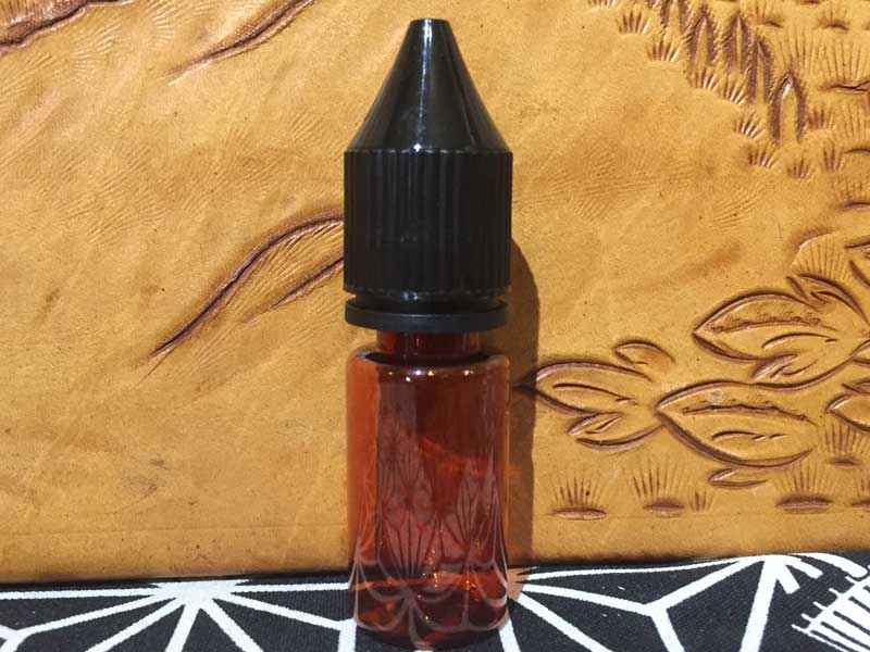 CHUBBY GORILLA Vape 15-17ml �A10ml PET Unicorn Bottole�A�l�ւ��p ���j�R-���{�g���A�`���r�[�S����