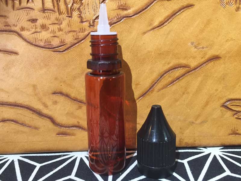 CHUBBY GORILLA Vape 15-17ml �A10ml PET Unicorn Bottole�A�l�ւ��p ���j�R-���{�g���A�`���r�[�S����