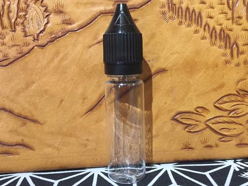 CHUBBY GORILLA Vape 15-17ml �A10ml PET Unicorn Bottole�A�l�ւ��p ���j�R-���{�g���A�`���r�[�S����