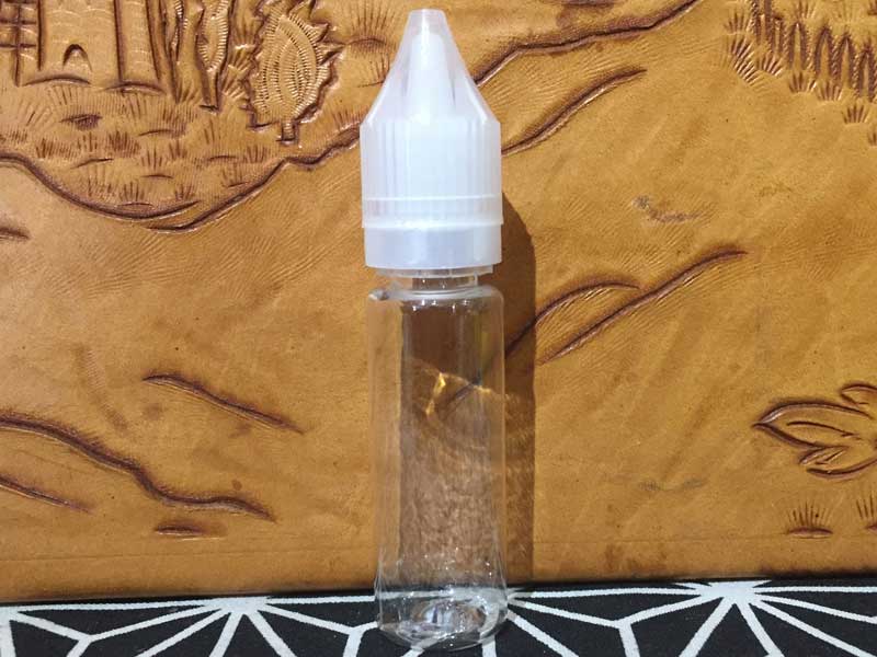 CHUBBY GORILLA Vape 15-17ml �A10ml PET Unicorn Bottole�A�l�ւ��p ���j�R-���{�g���A�`���r�[�S����