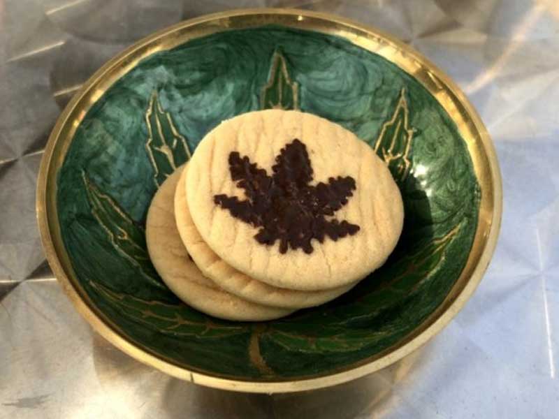 CBD COOKIES CBD 10mg x12 CBD 120 mg CBD �N�b�L�[ 12�� Box